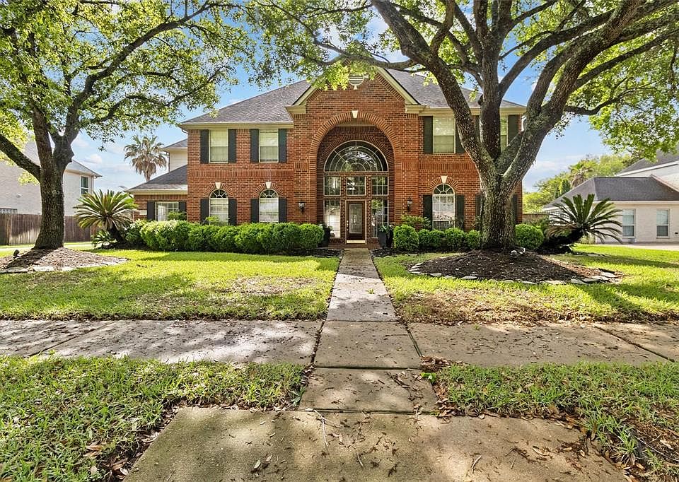 1st image of 21315 Ganton Dr