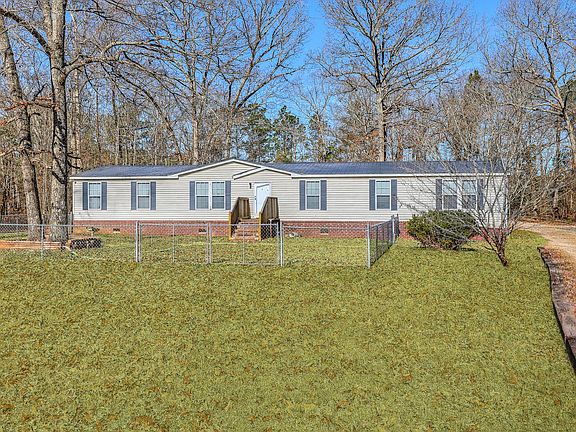 3rd image of 205 Riptide Rd