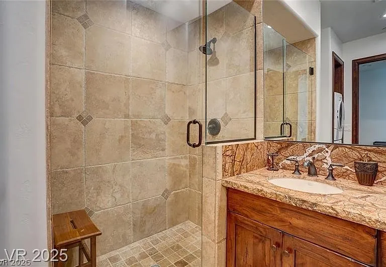 1608 Liege Dr — Photo 38