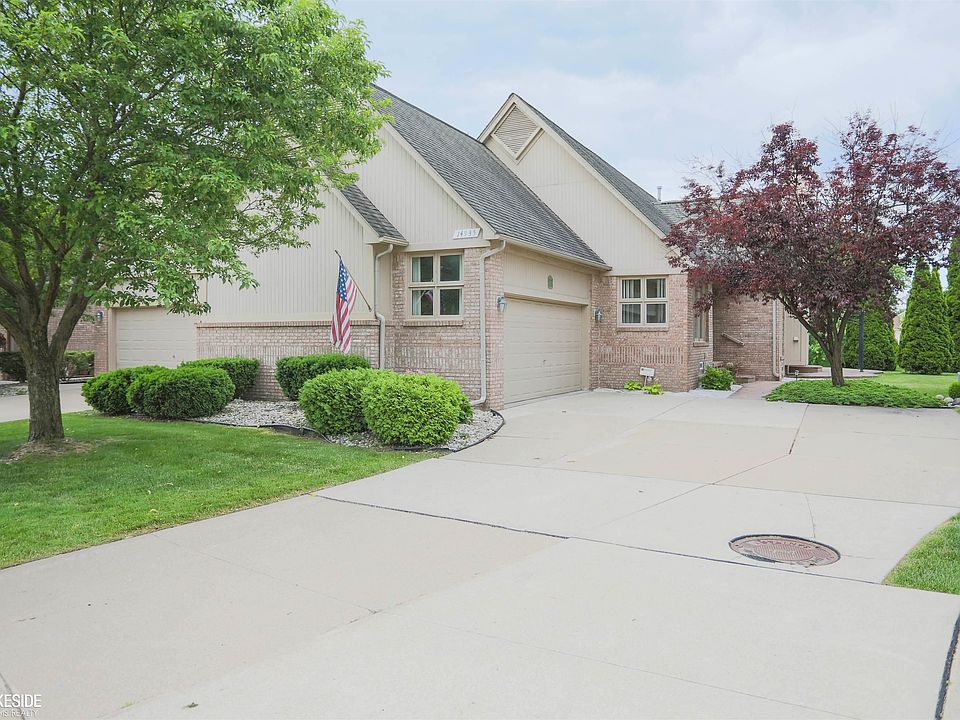 1st image of 14935 Stoney Brook Dr W