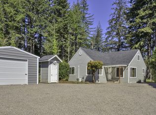 5609 Canary Rd, Florence, OR 97439