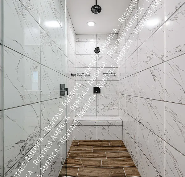 526 S Crismon Rd — Photo 32
