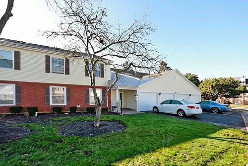 675 Greenfield Ct #D1 Photo 1
