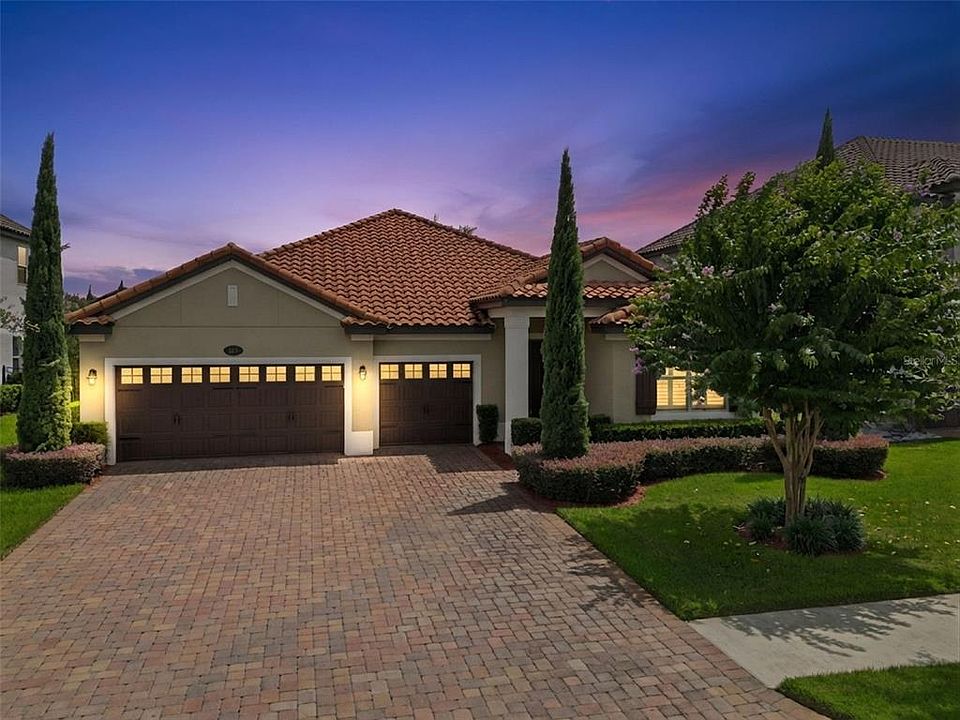 1st image of 211 LUGANO WAY