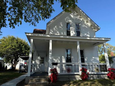 105 S Main St, Knox, IN, 46534