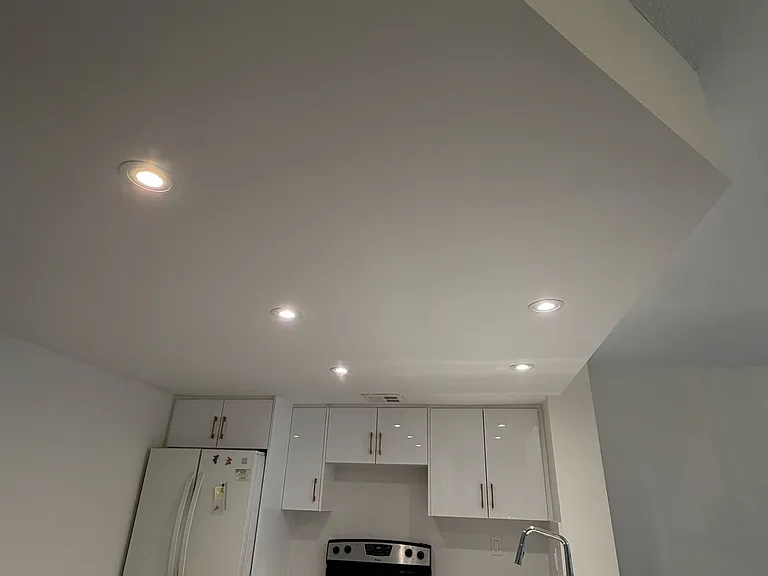 7440 Bathurst St #202 — Photo 17