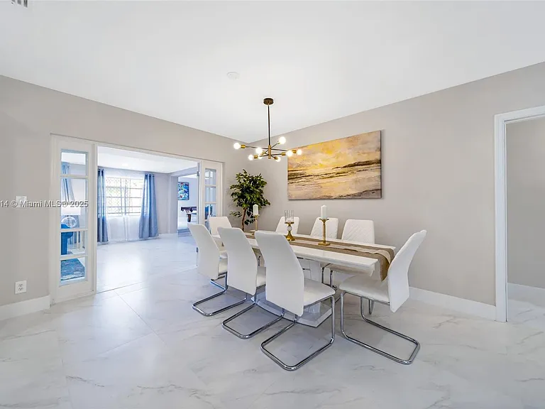 241 Oceanic Ave — Photo 11
