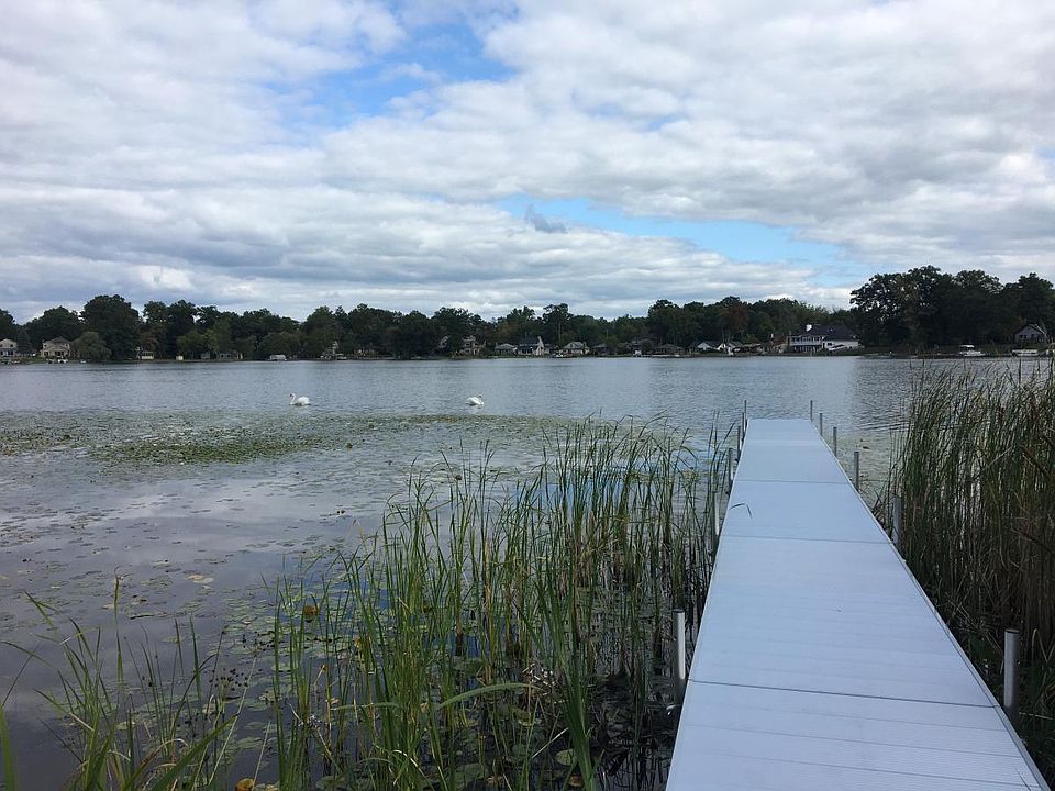 50' Lakefront