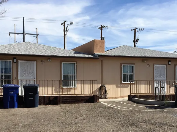172 Monte Largo Dr NE, Albuquerque, NM 87123