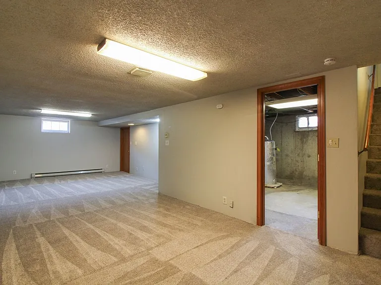 1907 Hood Ave — Photo 15