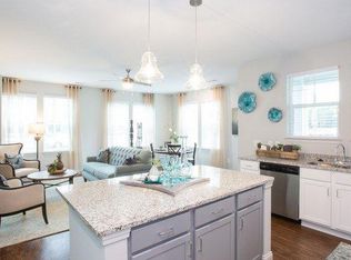 18 Melvin St #2, Somerville, MA 02145