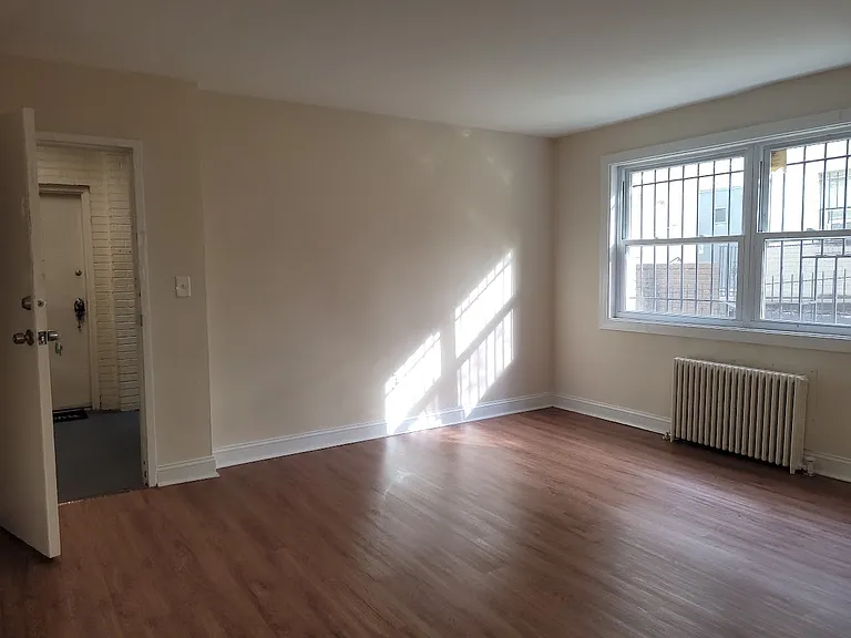 4909 Ayers Pl SE #101 — Photo 3