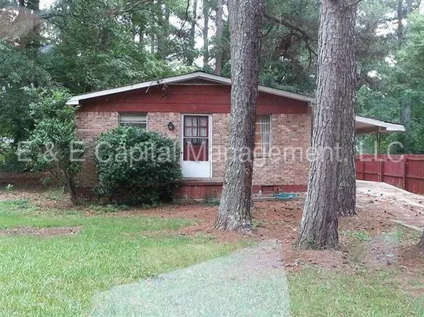 4708 Oak St, Ellenwood, GA 30294