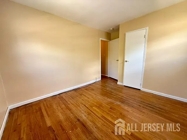 5 Sussex Ct — Photo 24