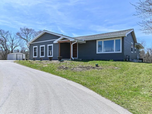 S87W31321 Meyer DRIVE, Mukwonago, WI 53149
