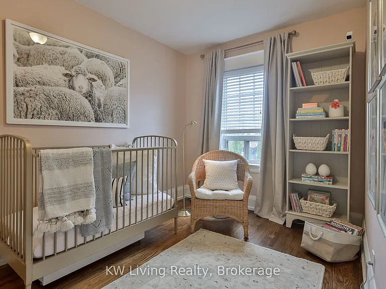 452 Davisville Ave — Photo 18