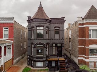 3025 W 19th St #3, Chicago, IL 60623