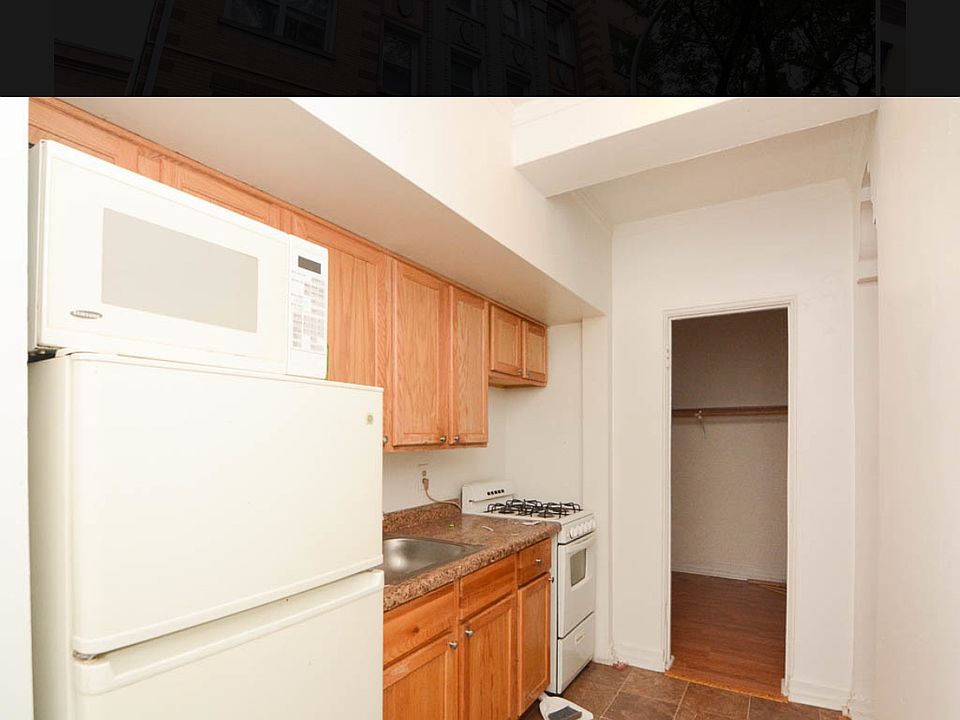 1st image of 4058 N Kenmore Ave #102