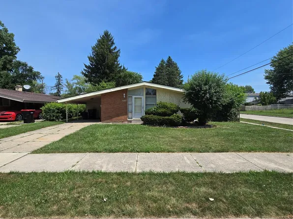29708 Fairfax St, Southfield, MI 48076