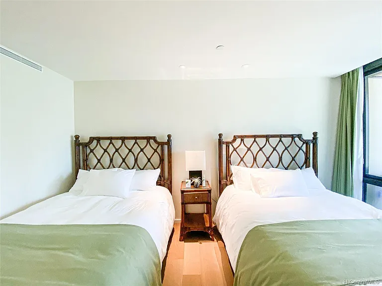 1388 Ala Moana Blvd #1305 — Photo 11
