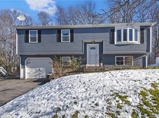 181 Knob Hill Rd, Meriden, CT 06451