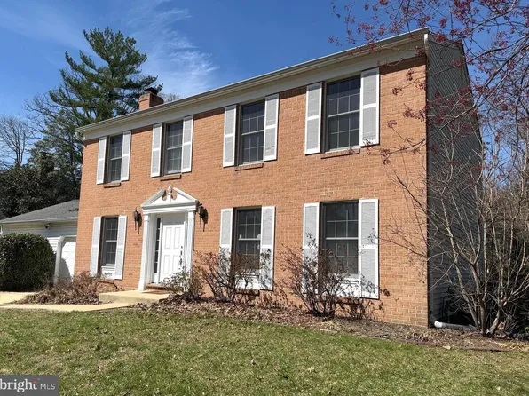 284 Tolstoy Ln, Severna Park, MD 21146