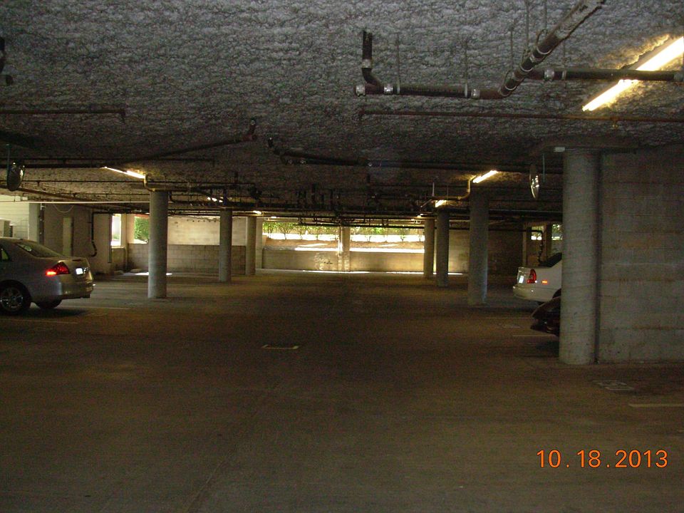 Building Photo 5
