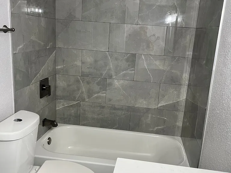 Serenity Apartments — Photo 45