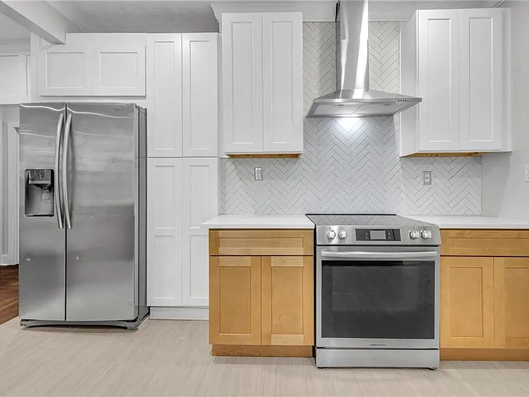 265 Haas Ave SE — Photo 12