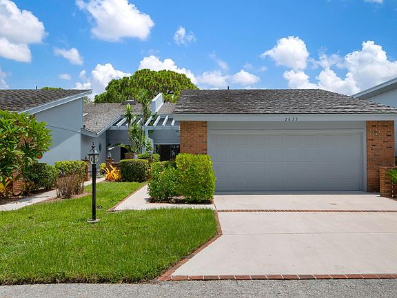 3rd image of 2633 Moss Oak Dr