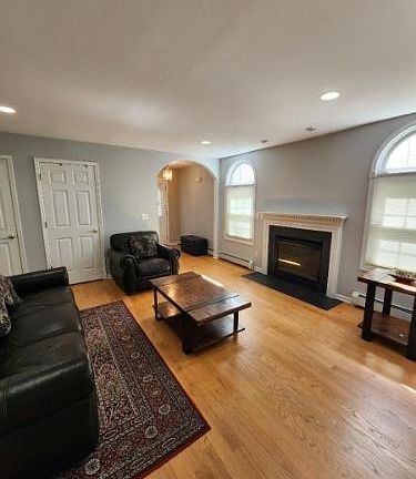 3rd image of 26 Wakefield Pl