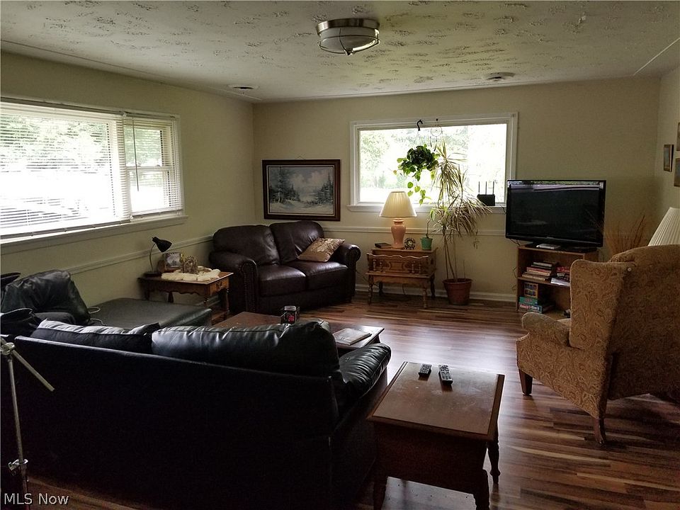 345 N Professor St, Oberlin, OH 44074 MLS 4425498 Zillow