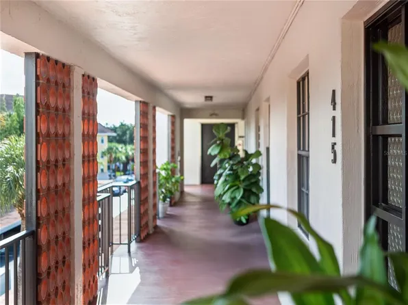 100 S Interlachen Ave Unit 415, Winter Park, FL 32789