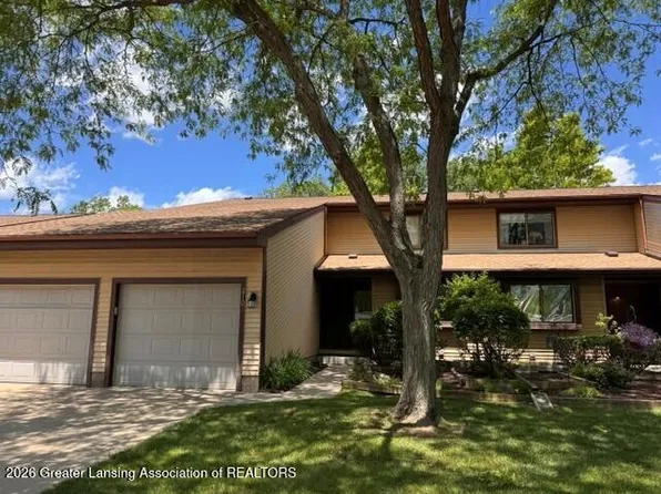 2101 E Provincial House Dr, Lansing, MI 48910