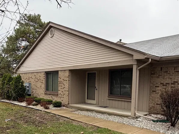 32867 Harmon Ct, Roseville, MI 48066