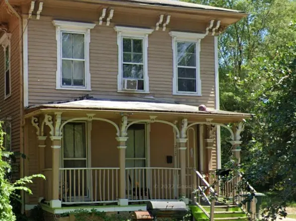 212 Irving St, Waterloo, IA 50703