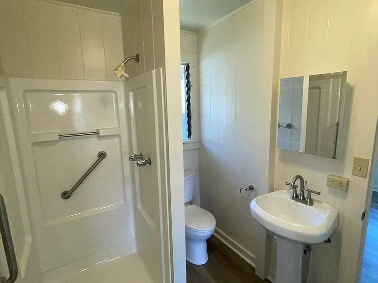 2530 Kalihi St — Photo 9
