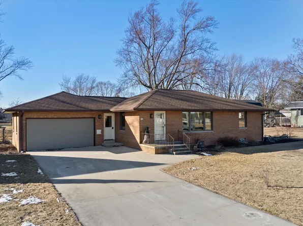 220 North 12th STREET, Oostburg, WI 53070