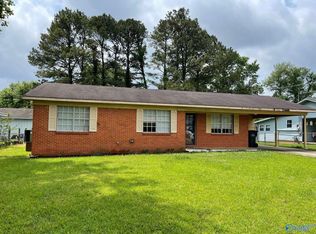 605 Blaine Dr SW, Decatur, AL 35603