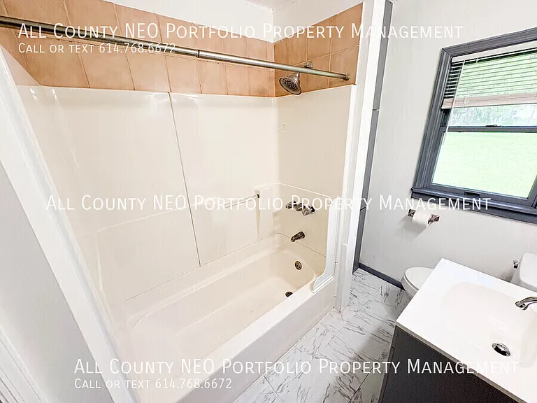 3050 Derby Rd — Photo 16