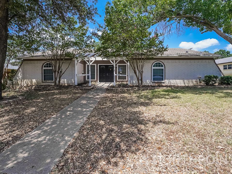 1st image of 1505 Wade Dr
