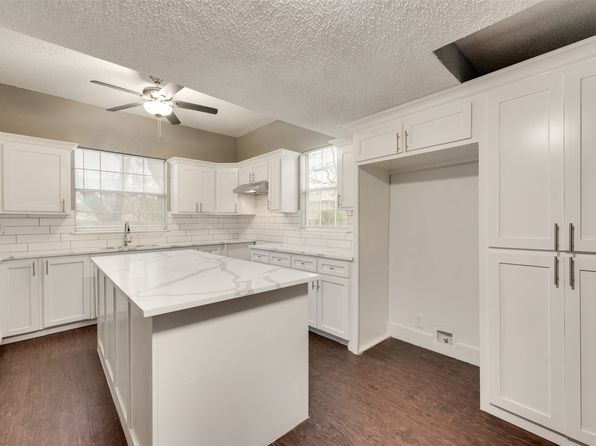 Home for Sale in Garland TX