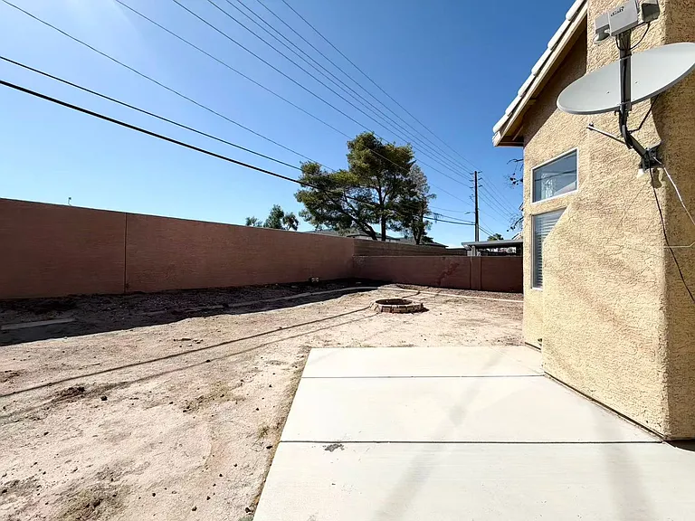 901 Golden Hawk Way — Photo 17