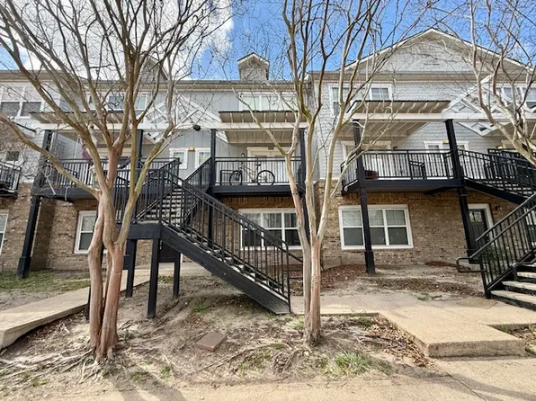 1725 Harvey Mitchell Pkwy S APT 628, College Station, TX 77840