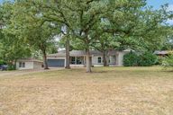 Hurstview Dr-S0807-001.jpg