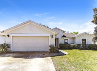 11390 Emma Oaks Ln, Jacksonville, FL 32221