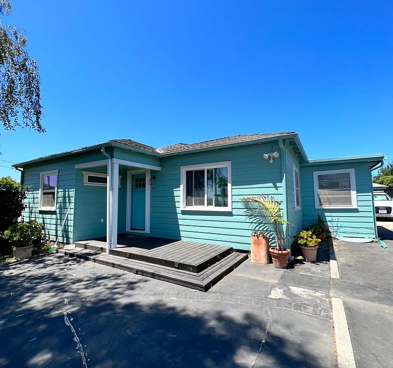 plenty of parking and large front yard