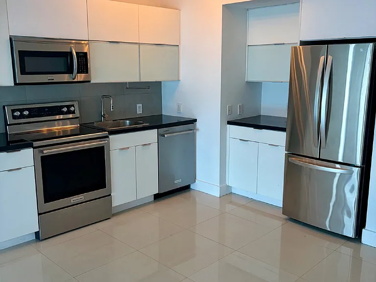7700 Tatum Waterway Dr #203 — Photo 3