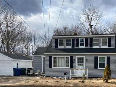 10 Cross Rd, Waterford, CT, 06385