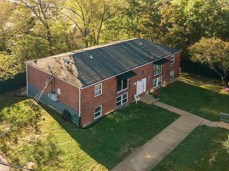 334 Mount Everest Dr — Photo 13
